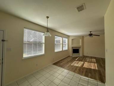 Main picture of 3212 Paradise Valley Dr