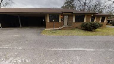 Main picture of 824 S 6th St