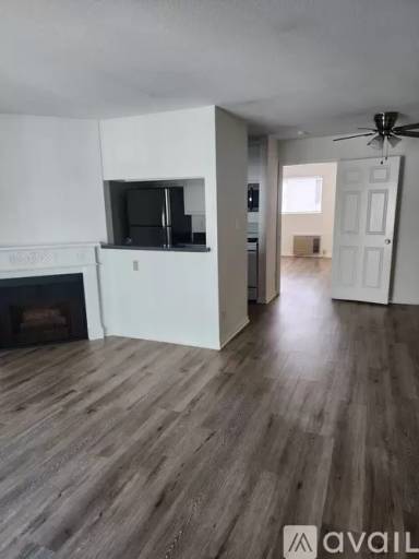 Main picture of 11925 Avon Way