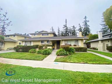 Main picture of 315 Bellerose Dr