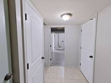 Main picture of 7920 E 118th Ter