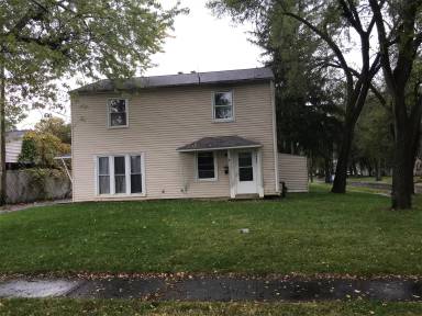 Main picture of 4627 Louise Ave