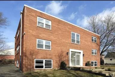 Main picture of 1 Adams Pl
