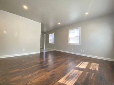 Main picture of 4060 W 21st Ave