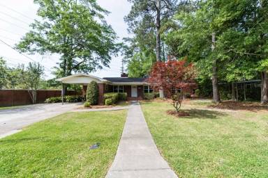 Main picture of 1402 Claude Pichard Dr