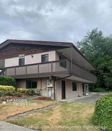 Main picture of 1060 SE City Beach St