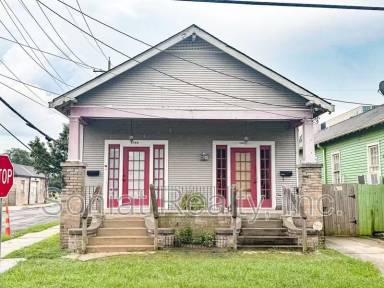 Main picture of 1902 Iberville St