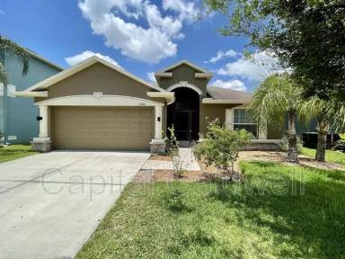 Main picture of 13146 Royal Pines Ave