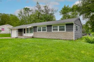 Main picture of 808 NE 61st Ter