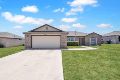 Main picture of 3802 Fieldcrest Dr