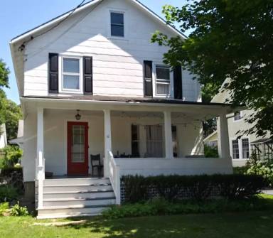 Main picture of 10 Millrock Rd