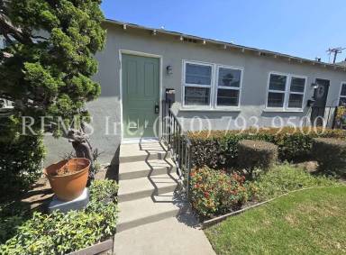 Main picture of 936 S Oak St