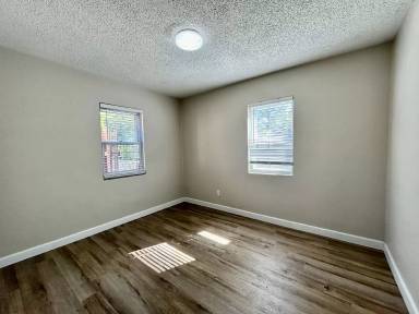 Main picture of 1312 82nd Blvd