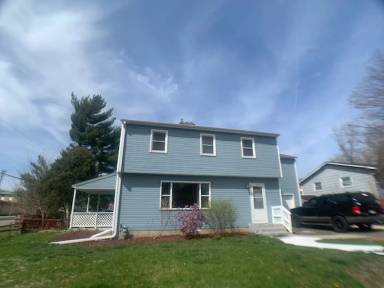 Main picture of 1565 Albemarle St