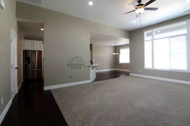 Main picture of 2800 Copperbutte St
