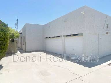 Main picture of 18019 N 40th Pl