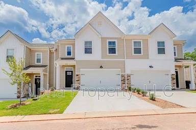 Main picture of 409 Wards Creek Way