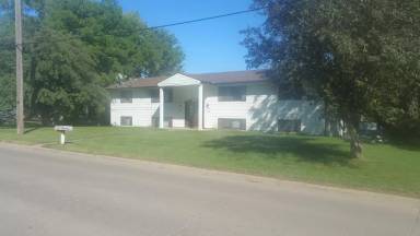 Main picture of 3206 Rebecca St