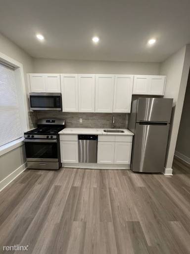 Main picture of 9 Garrison Ave
