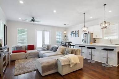 Main picture of 2019 Stephen Girard St
