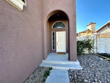 Main picture of 1645 Autumn Rust Dr