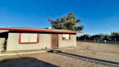 Main picture of 1101 E 32nd St