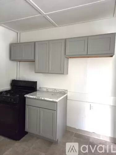 Main picture of 37 Belknap St
