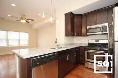 Main picture of 3214 N Racine Ave