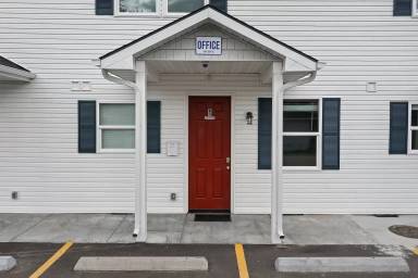 Main picture of 106 Davis Ave