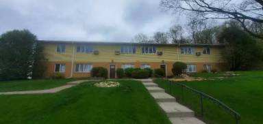 Main picture of 1097 Oakview Dr