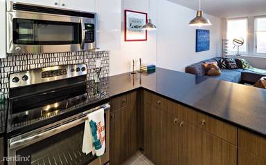 Main picture of Avalon Back Bay