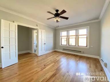 Main picture of 4737 N Hermitage Ave