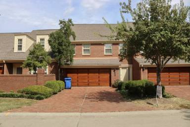 Main picture of 2125 Taborlake Cir