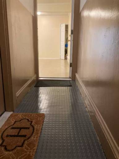 Main picture of 284 N Main St