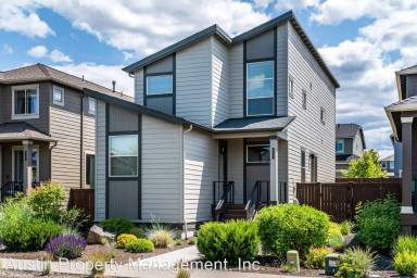 Main picture of 20851 Gateway Dr