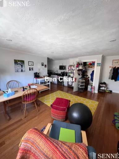 Main picture of 6 Blair Pl