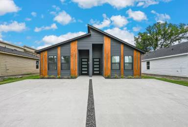 Main picture of 3018 Henry St
