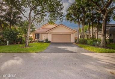 Main picture of 1835 NW 93rd Way
