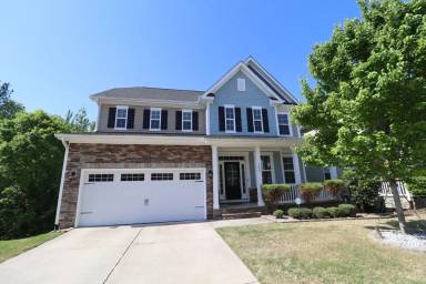 Main picture of 240 Mystwood Hollow Cir
