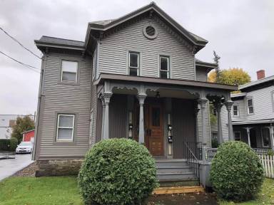 Main picture of 13 Lincoln Ave