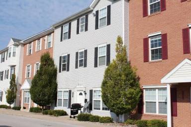 Main picture of 1101-1129  N Byrne Rd