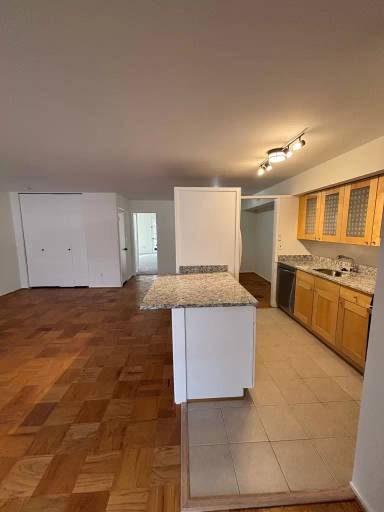 Main picture of 7527 Spring Lake Dr