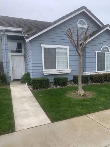 Main picture of 230 Sandstone Way