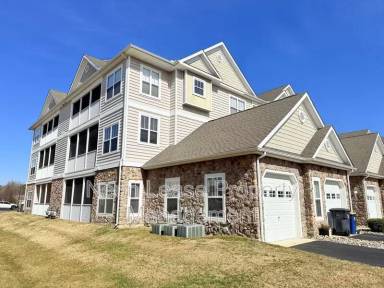 Main picture of 3803K S Sagamore Dr