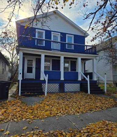 Main picture of 7715 Lawn Ave