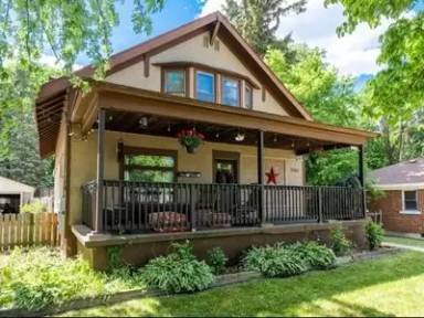 Main picture of 2551 Eastern Ave SE