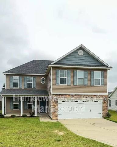 Main picture of 5326 Woodpecker Dr