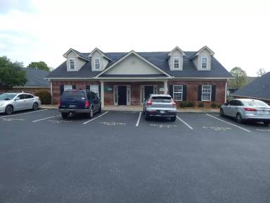Main picture of 221 Adley Way