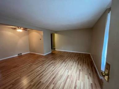 Main picture of Park Chestnut Condominium