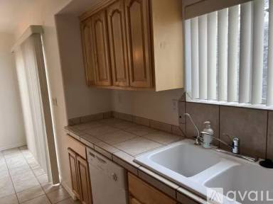 Main picture of 3275 Crestview Dr